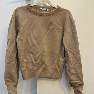 Uniqlo sweater